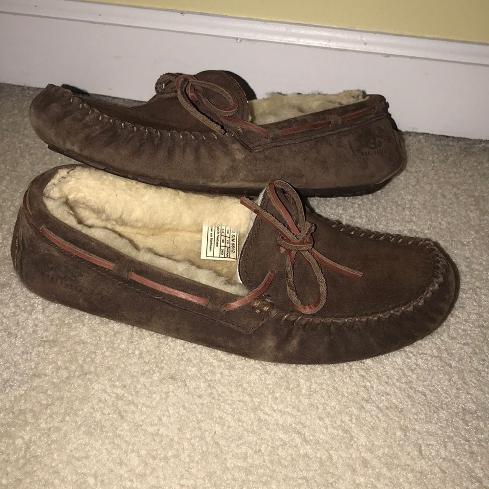 Great condition Ugg moccasins